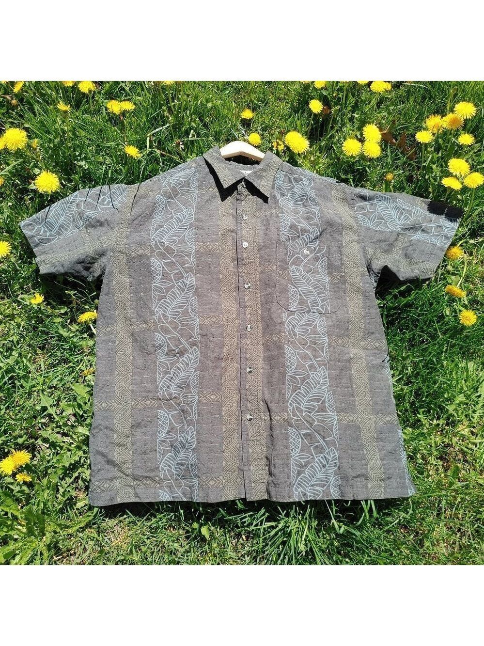 FUN Tropical Camo Print Button Down Short Sleeve Blouse Men's Large